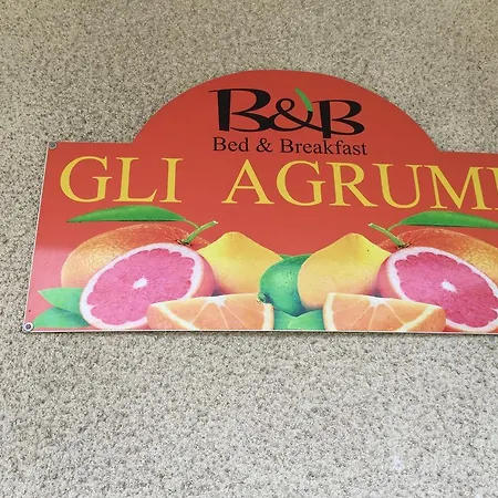 Gli Agrumi 3*