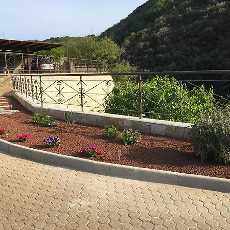 Bed & Breakfast Gli Agrumi Giustenice